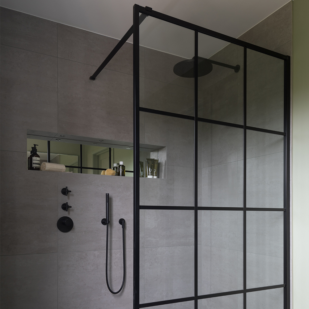 Luxury, Traditional & Contemporary Bathroom Products | C.P. Hart